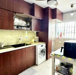 Blk 615 Hougang Avenue 8 (Hougang), HDB Executive #516543911
